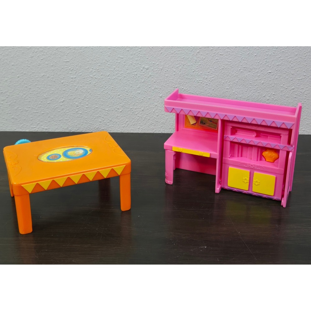Fisher Price Dora the Explorer Dollhouse Furniture Pink Bed Desk Orange Table